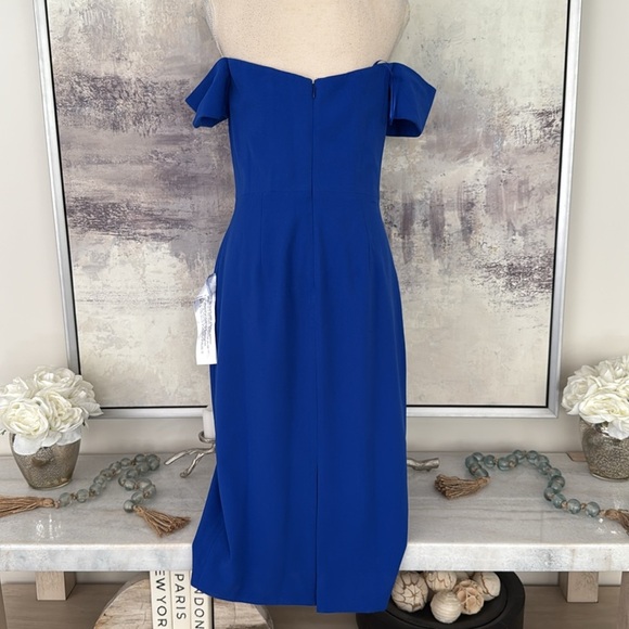 Bailey Off the Shoulder Body-Con Dress
Dress the Population size - Picture 6 of 7